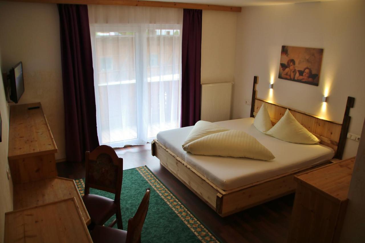 Gasthof Zum Loewen Aschau Im Zillertal Екстериор снимка