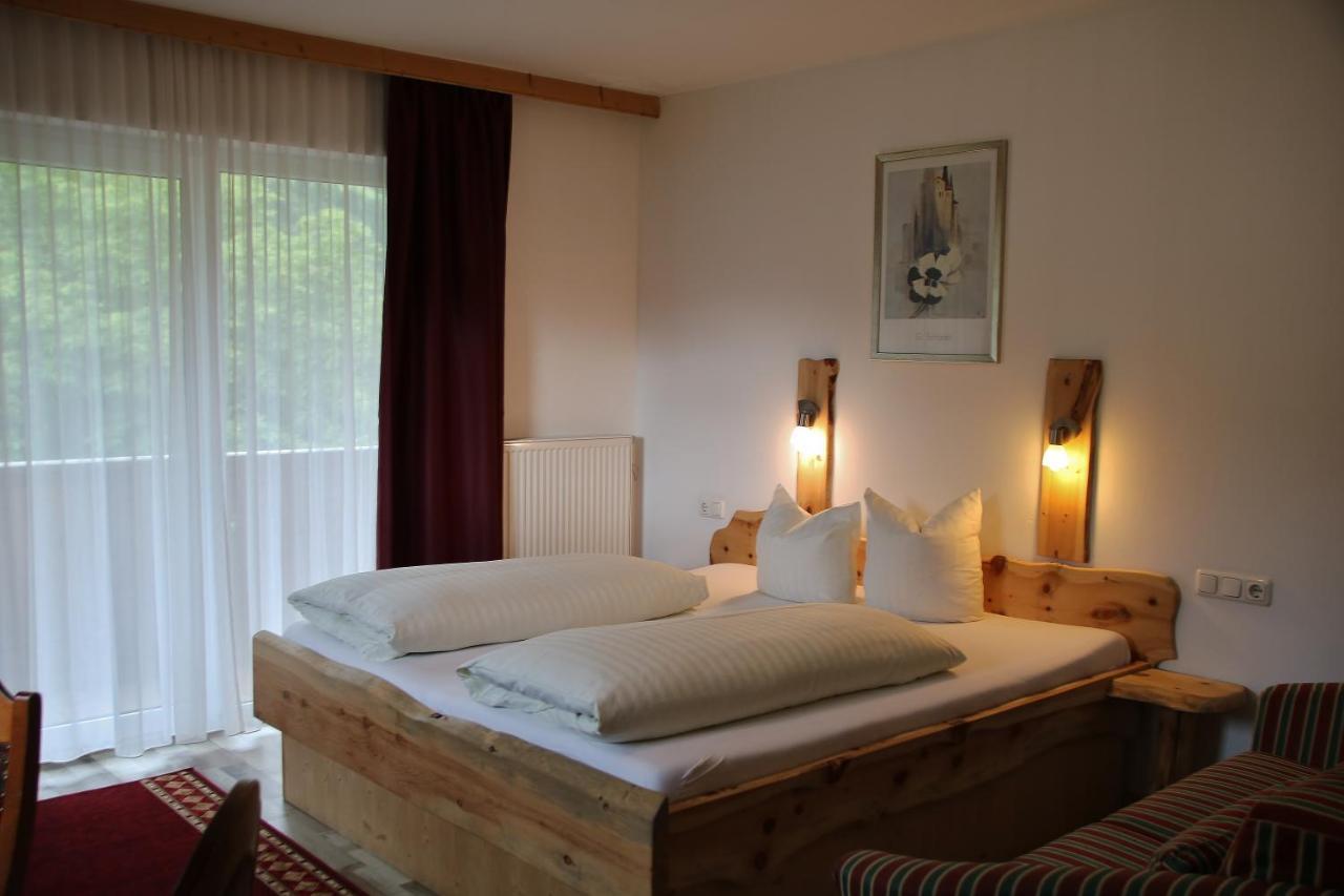Gasthof Zum Loewen Aschau Im Zillertal Екстериор снимка