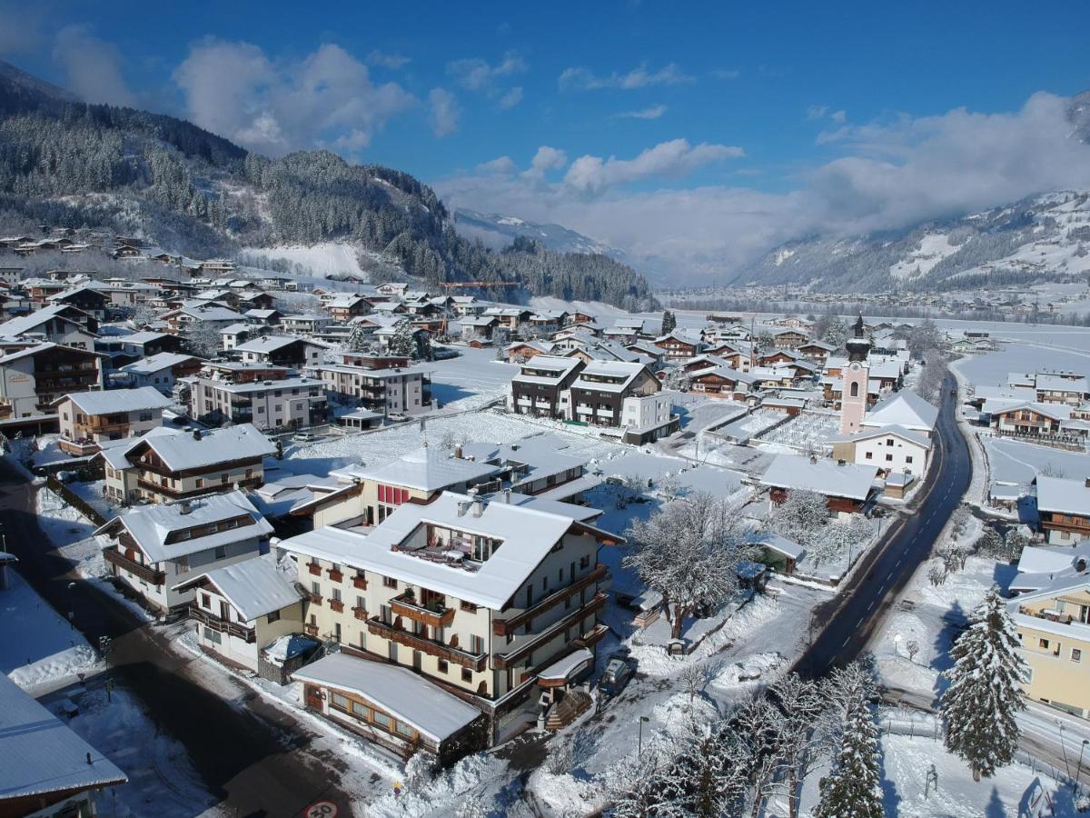 Gasthof Zum Loewen Aschau Im Zillertal Екстериор снимка