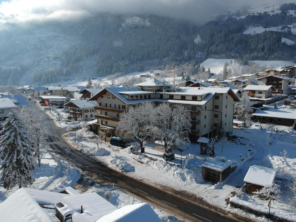 Gasthof Zum Loewen Aschau Im Zillertal Екстериор снимка