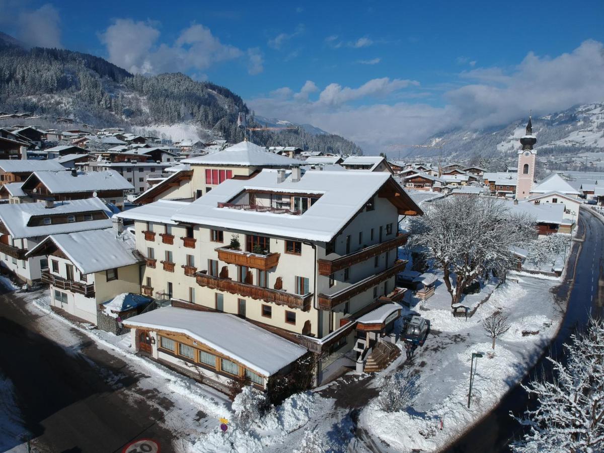 Gasthof Zum Loewen Aschau Im Zillertal Екстериор снимка